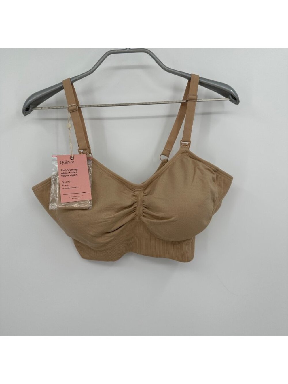 Quince Seamless Hands Free Pumping and Nursing Bra - Sand - L - NWT